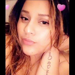 Meet your Posher, Eva